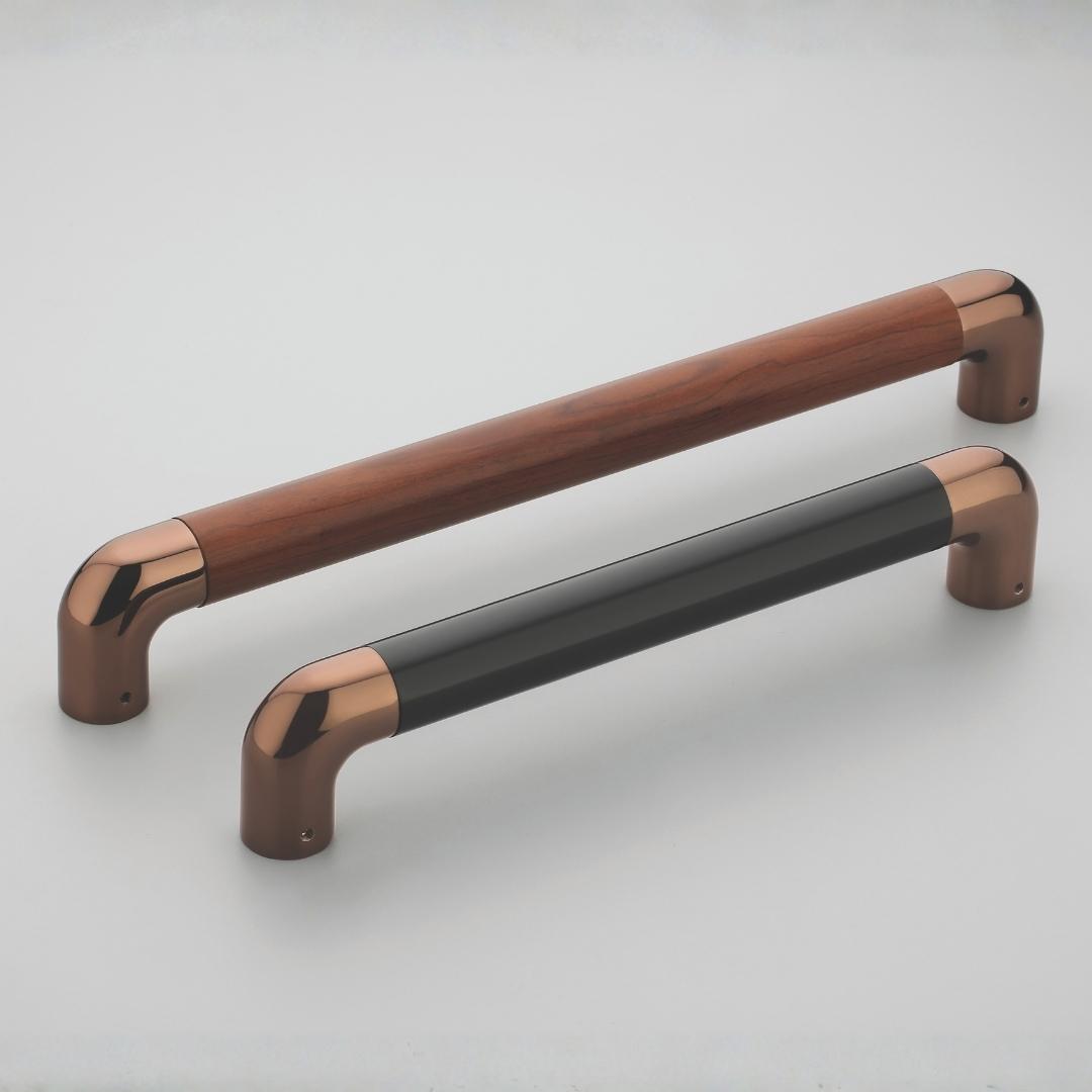 23 (2) Door Handle- 262 - Image 1