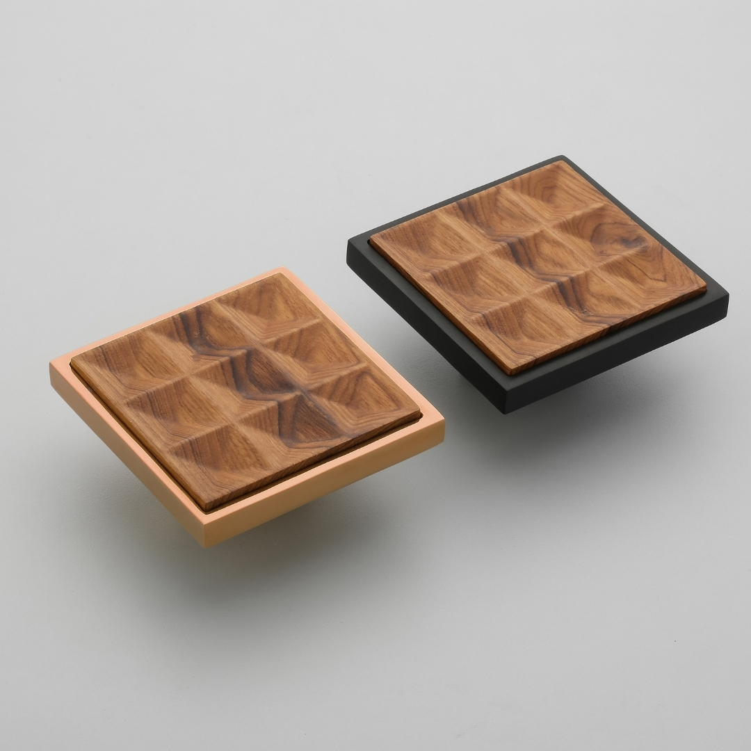 378 (1) Cabinet Handel- 1338 - Image 1