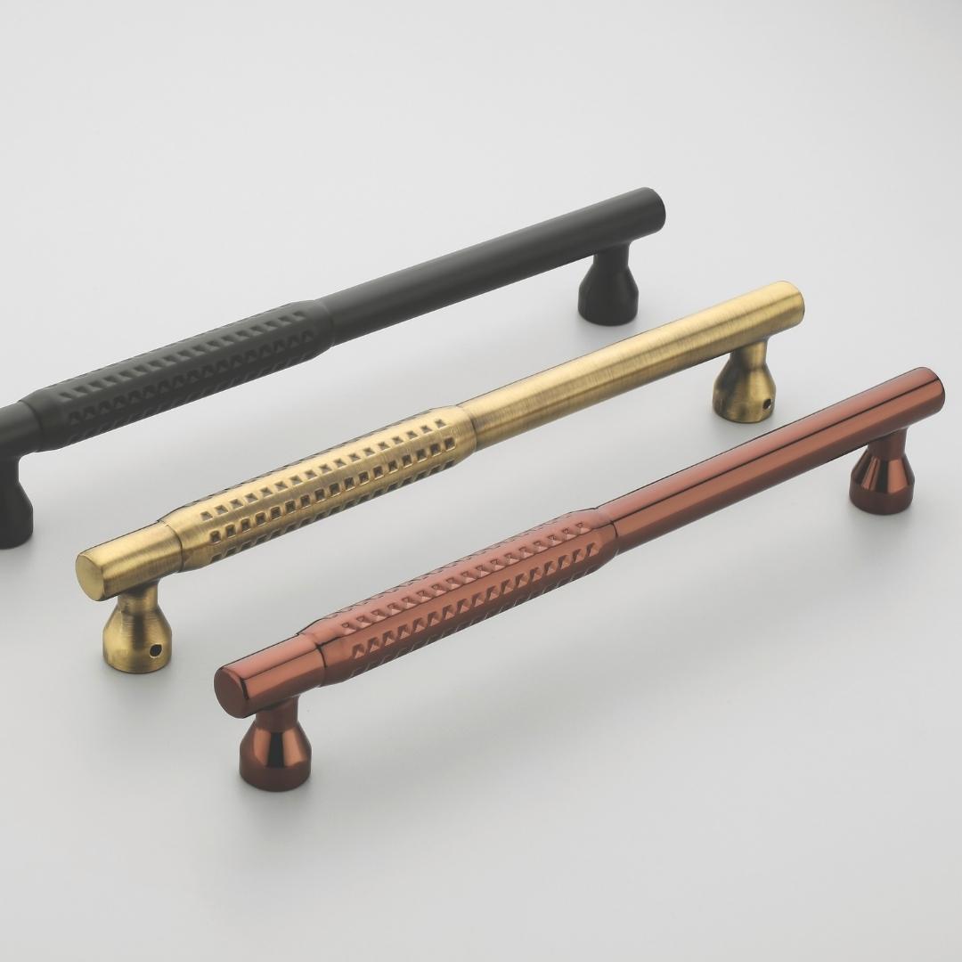 65 (3) Door Handle- 278 - Image 1