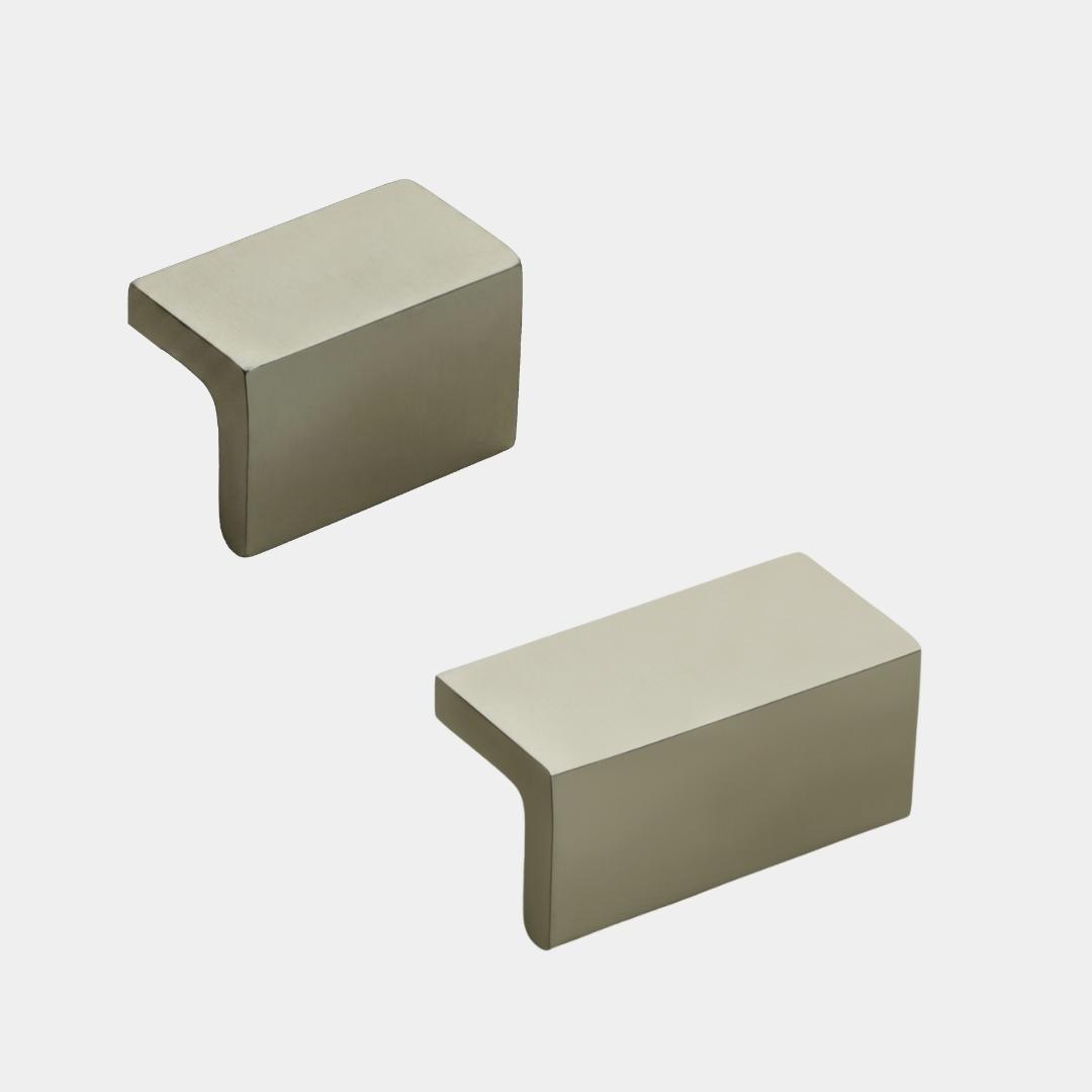 434 L Knob - Image 1